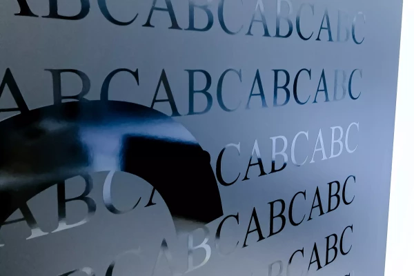 découpe et impression de panneau de chantier personnalisé à Genève - stick-up.ch