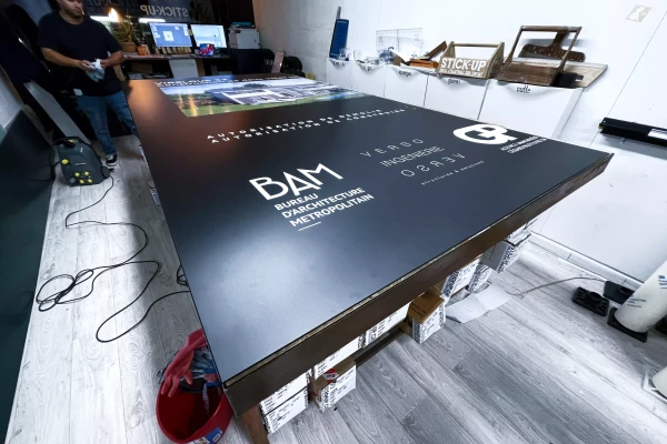 fabrication d'un panneau de chantier