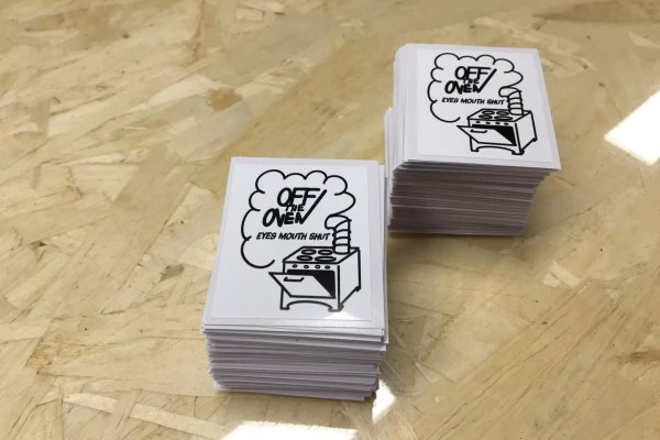 découpe de stickers blancs pour entreprise