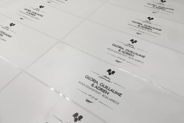 étiquette adhésive pour la restauration traiteur