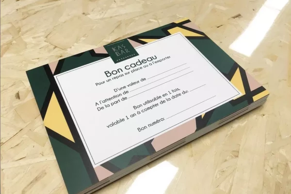 des bons cadeaux imprimés de restaurant