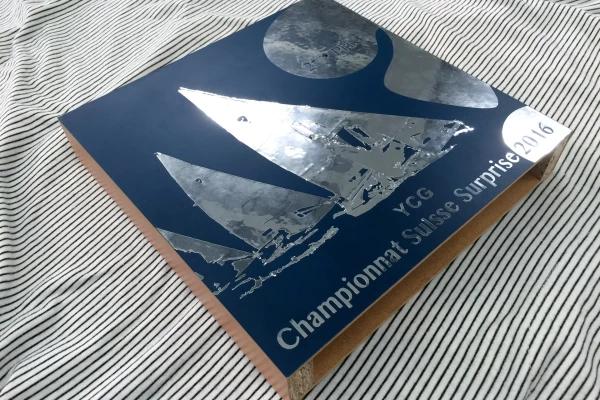 plaquette trophée bleue