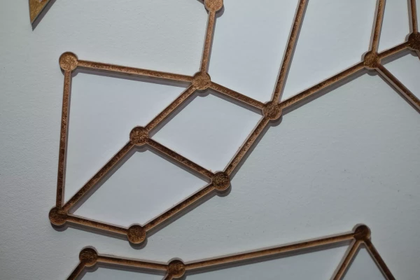 détail d'une conception graphique avec de la feuille d'or