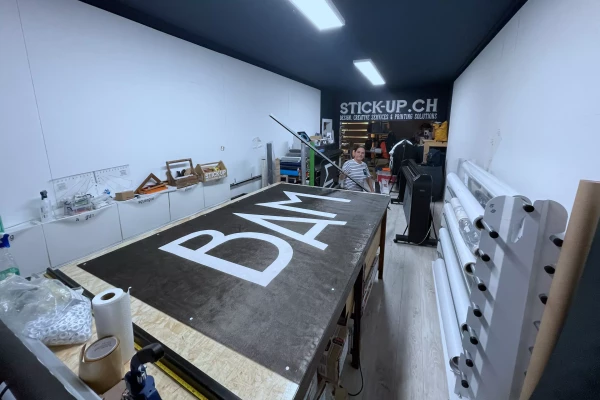 assemblage technique d'une bâche de chantier