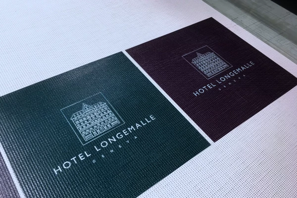 deux bâches mesh en gros plan