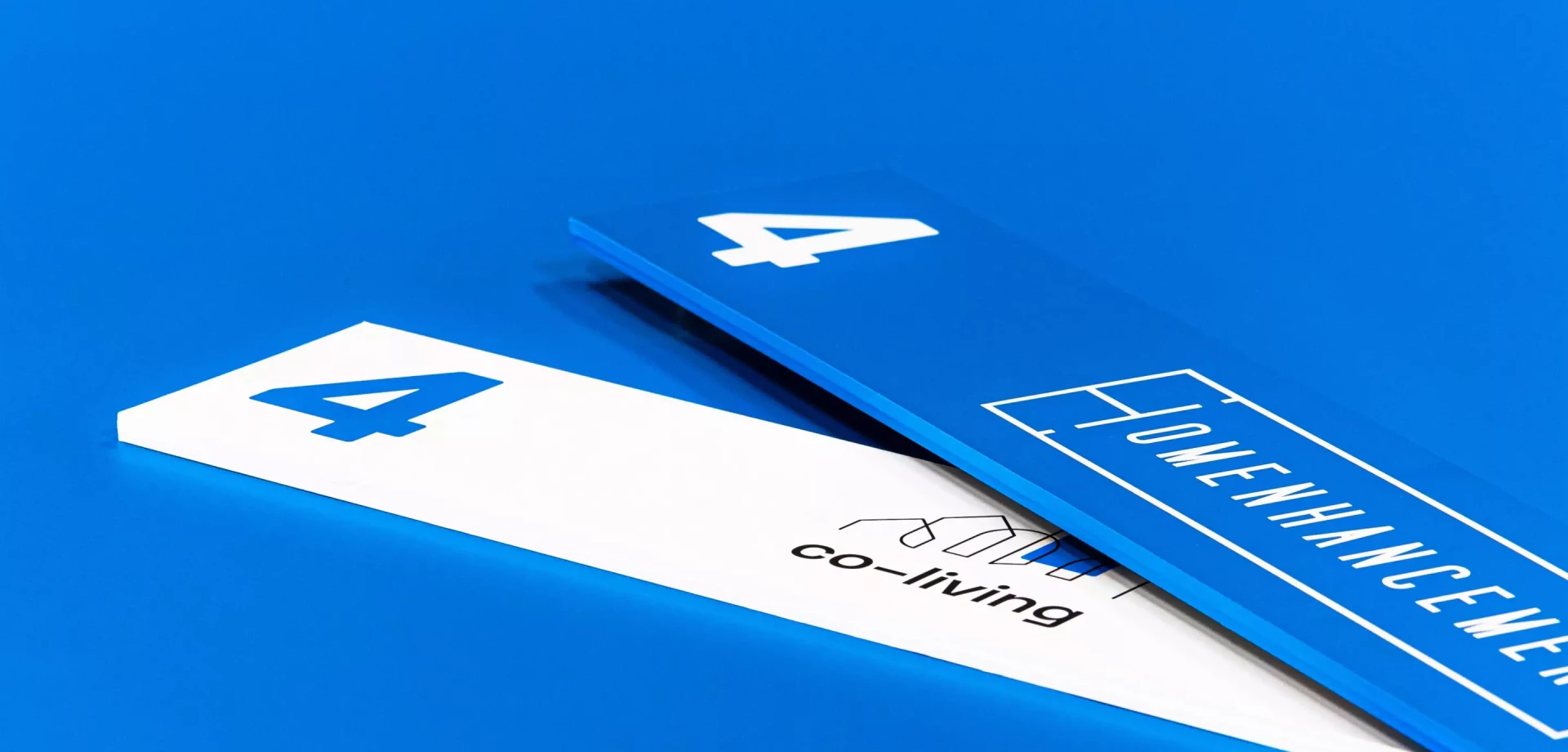 panneau de signalisation pour bâtiment