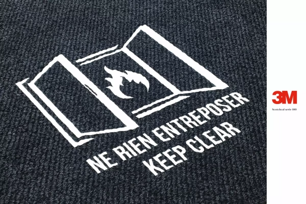 marquage sur moquette de bureau pour le feu