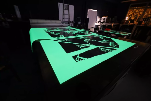 découpe d'autocollant phosphorescent